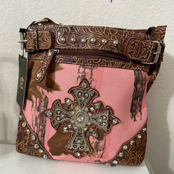 *PENDING* Embellished Pink and Brown Crossbody Bag - Picture 1 of 2